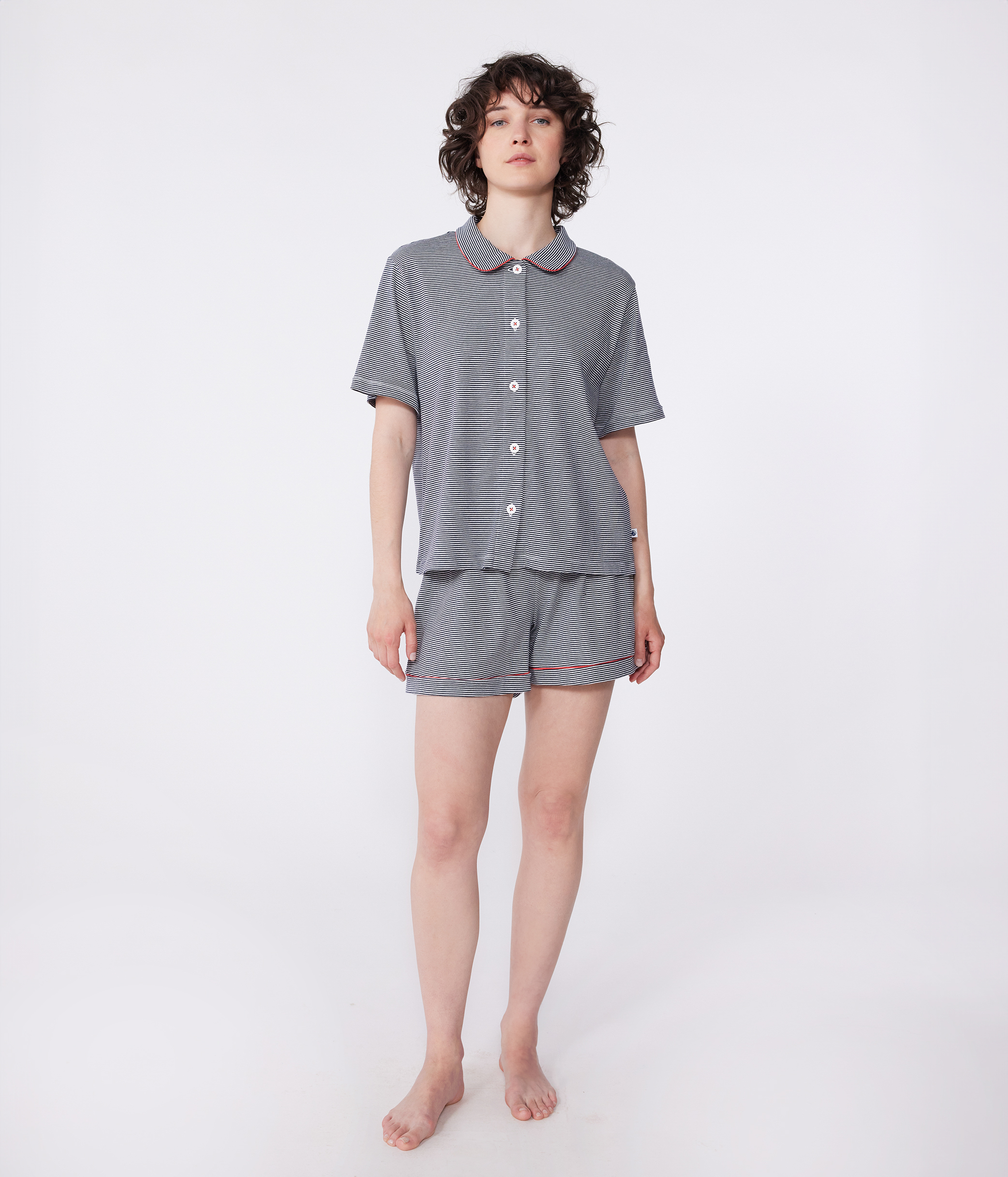 Women's short stripy cotton buttoned pyjamas