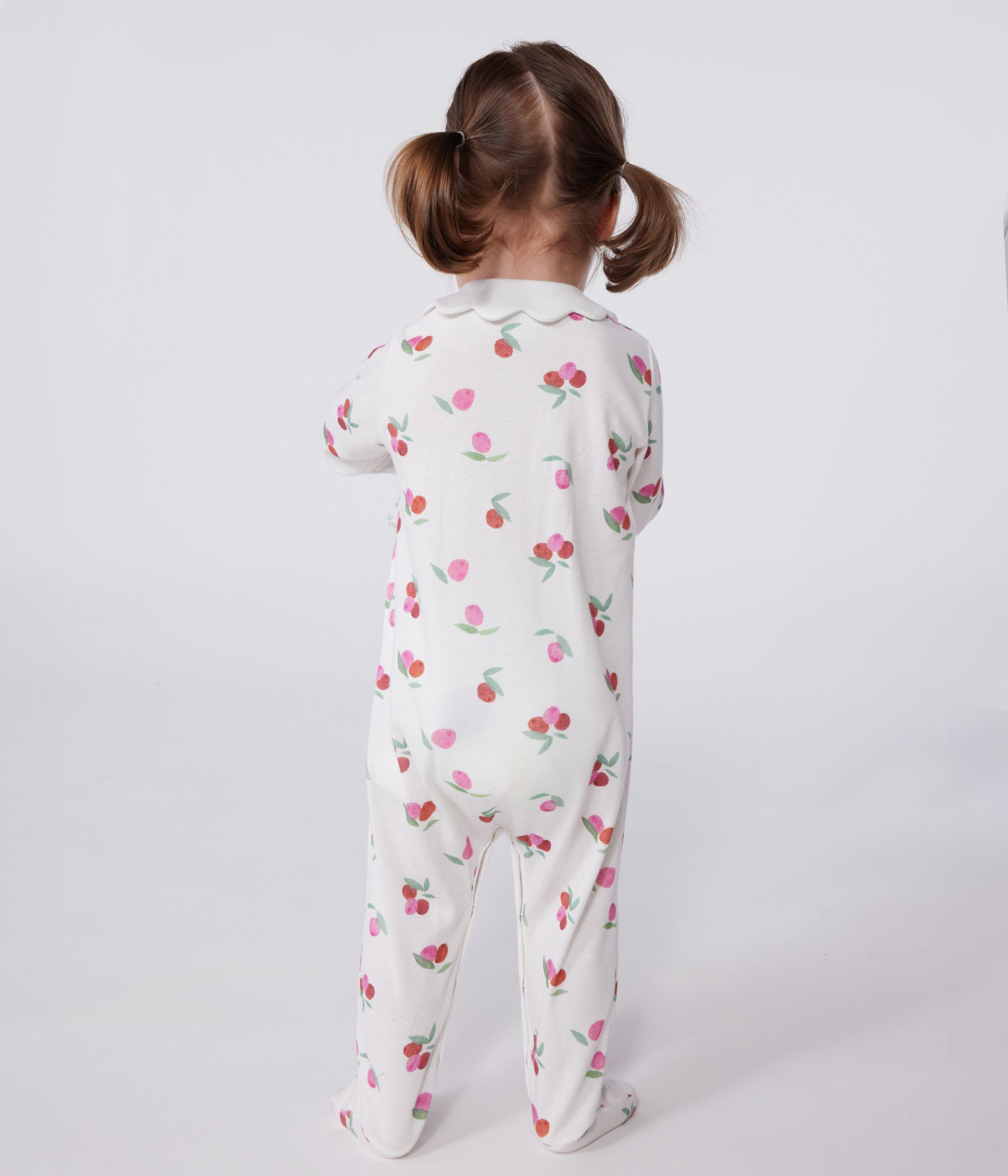 Babies' cotton pyjamas with a fruit petal collar