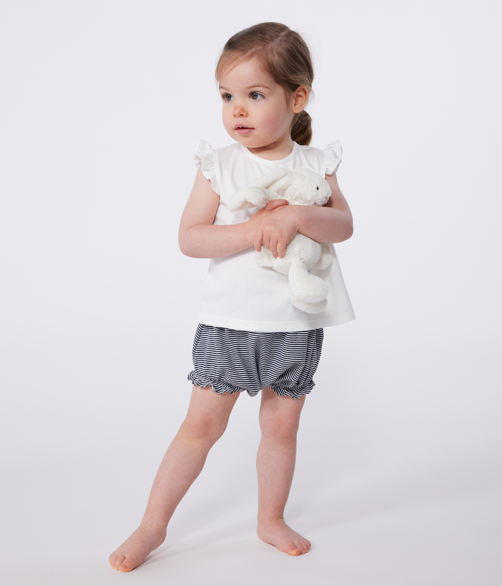 Babies' sleeveless cotton blouse