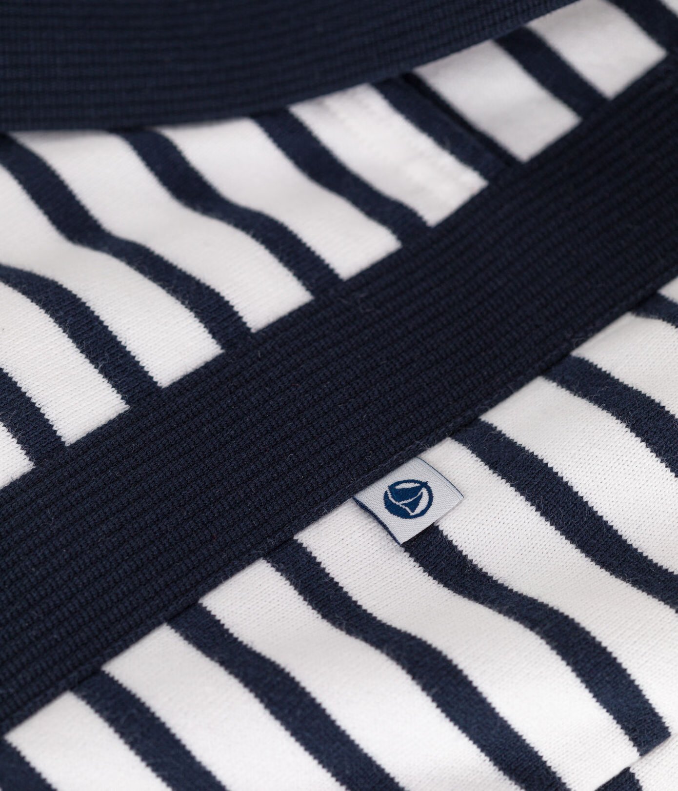 Maternity suitcase - warm materials for warm babies