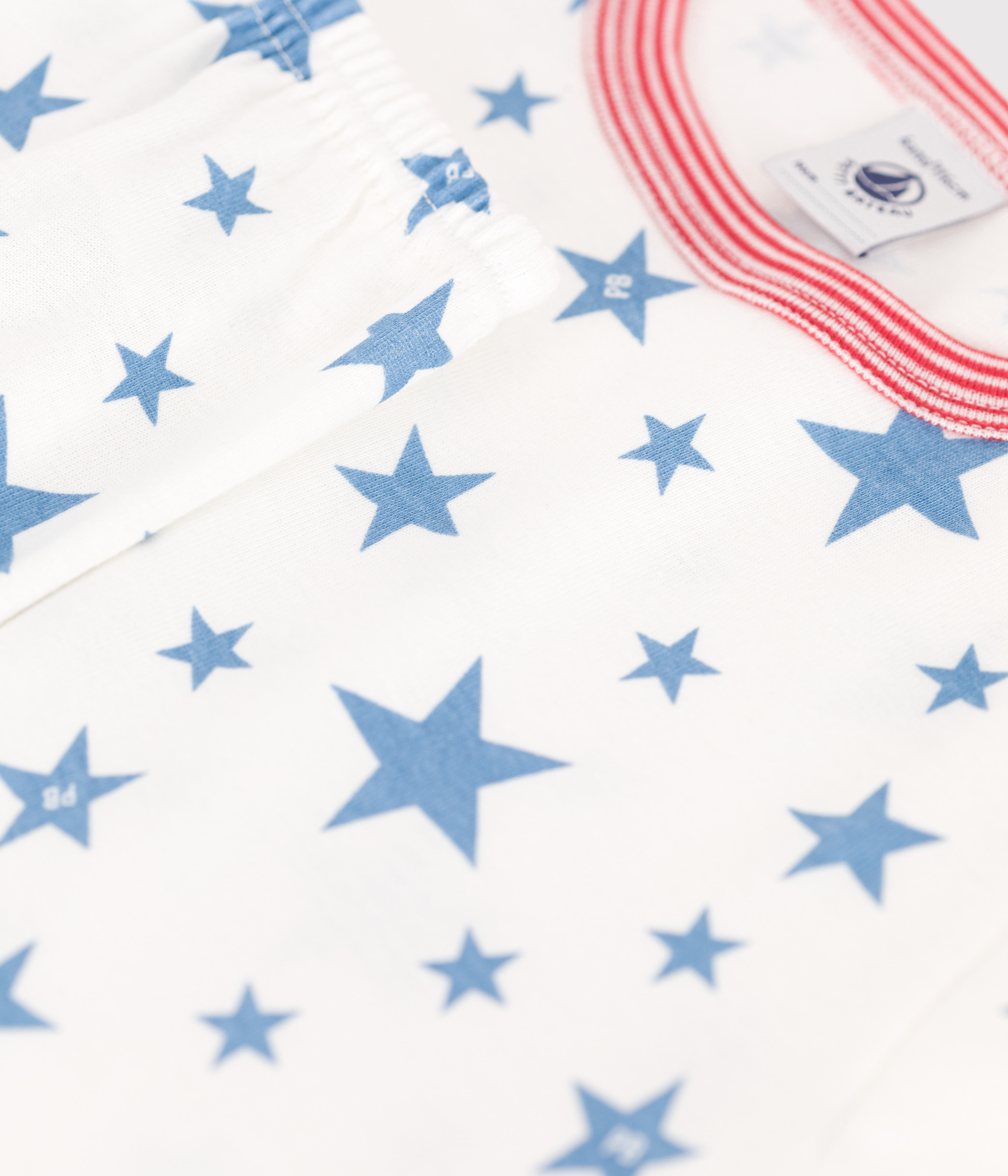 Children's star print cotton pyjamas