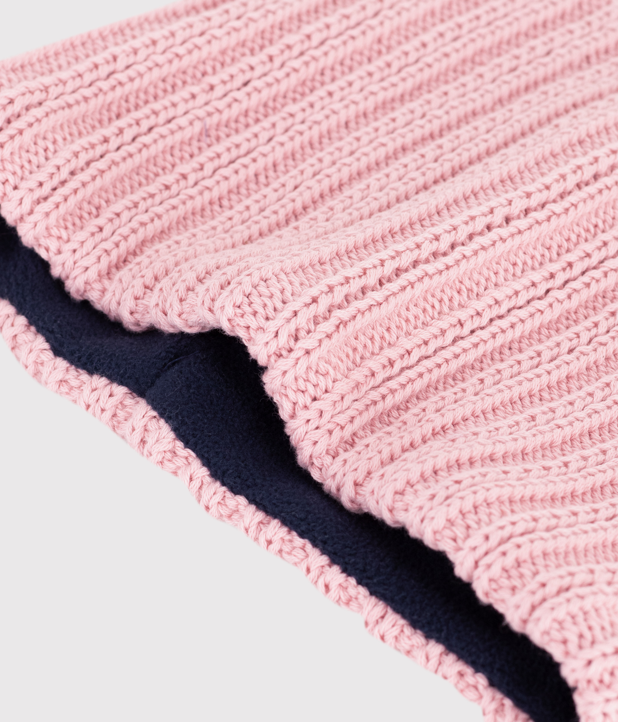 Children's fleece-lined knitted snood