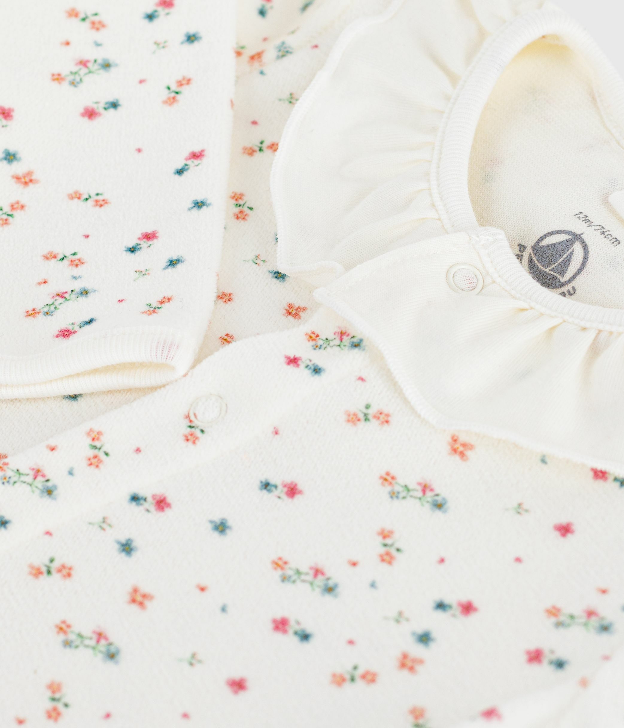 Babies' floral velour pyjama suit with a collar