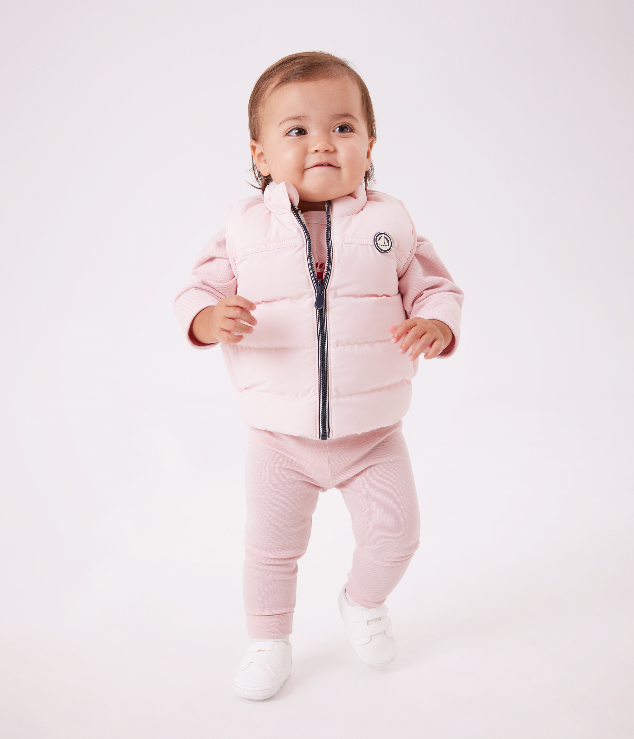Baby's reversible sleeveless puffer jacket