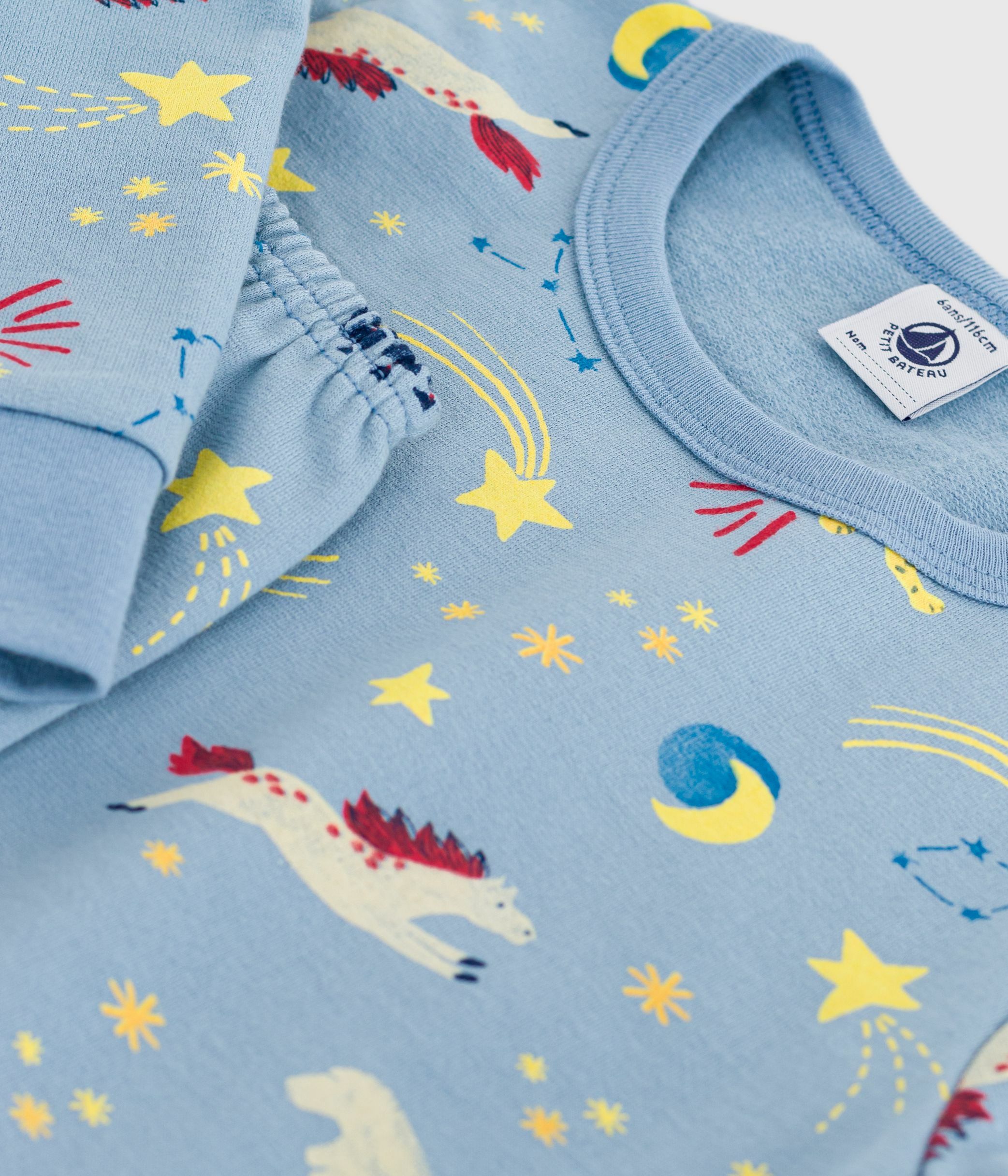 Children's pyjamas in printed fleece