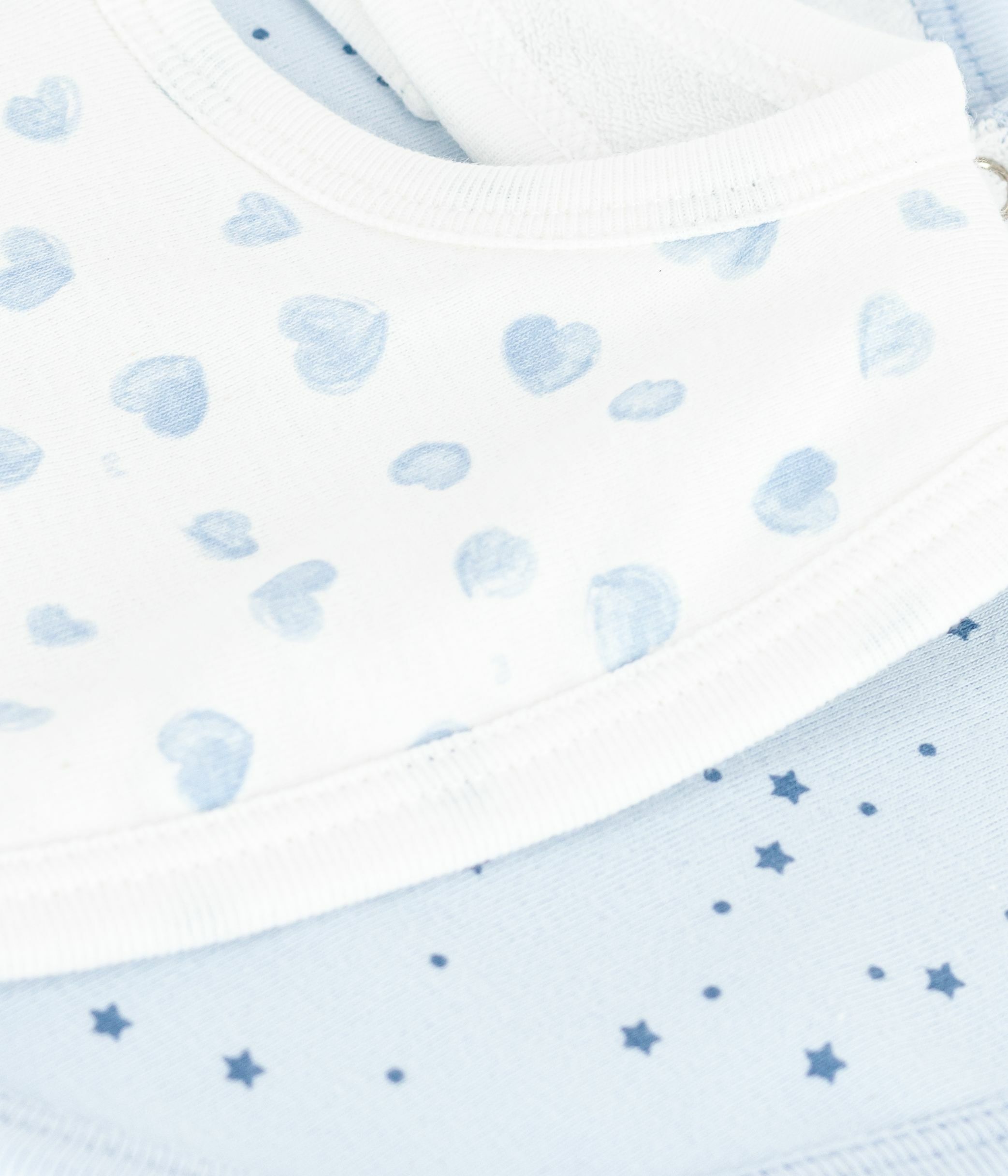 Pack of babies' printed cotton bibs