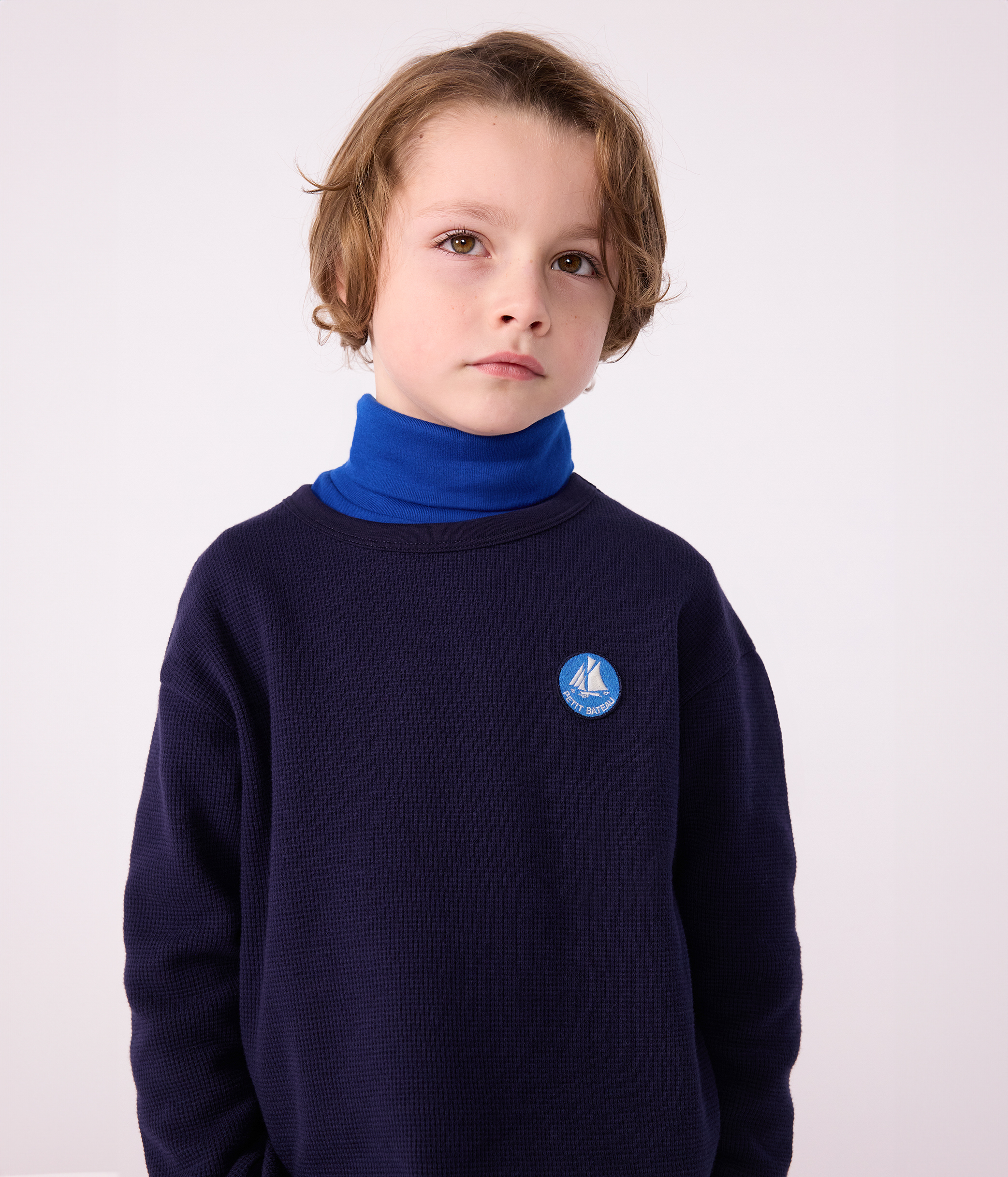 Children's long-sleeved plain cotton T-shirt