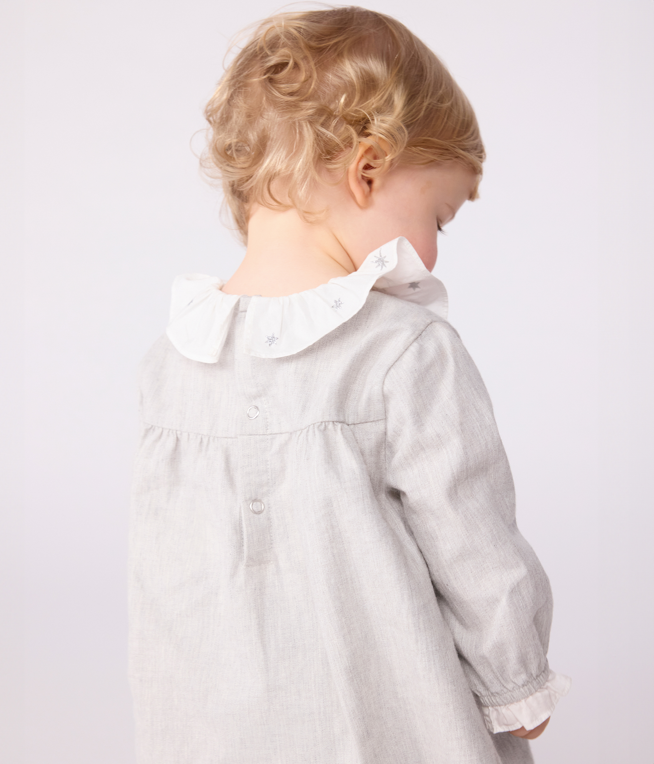 Babies' long-sleeved plain flannel dress with a collar