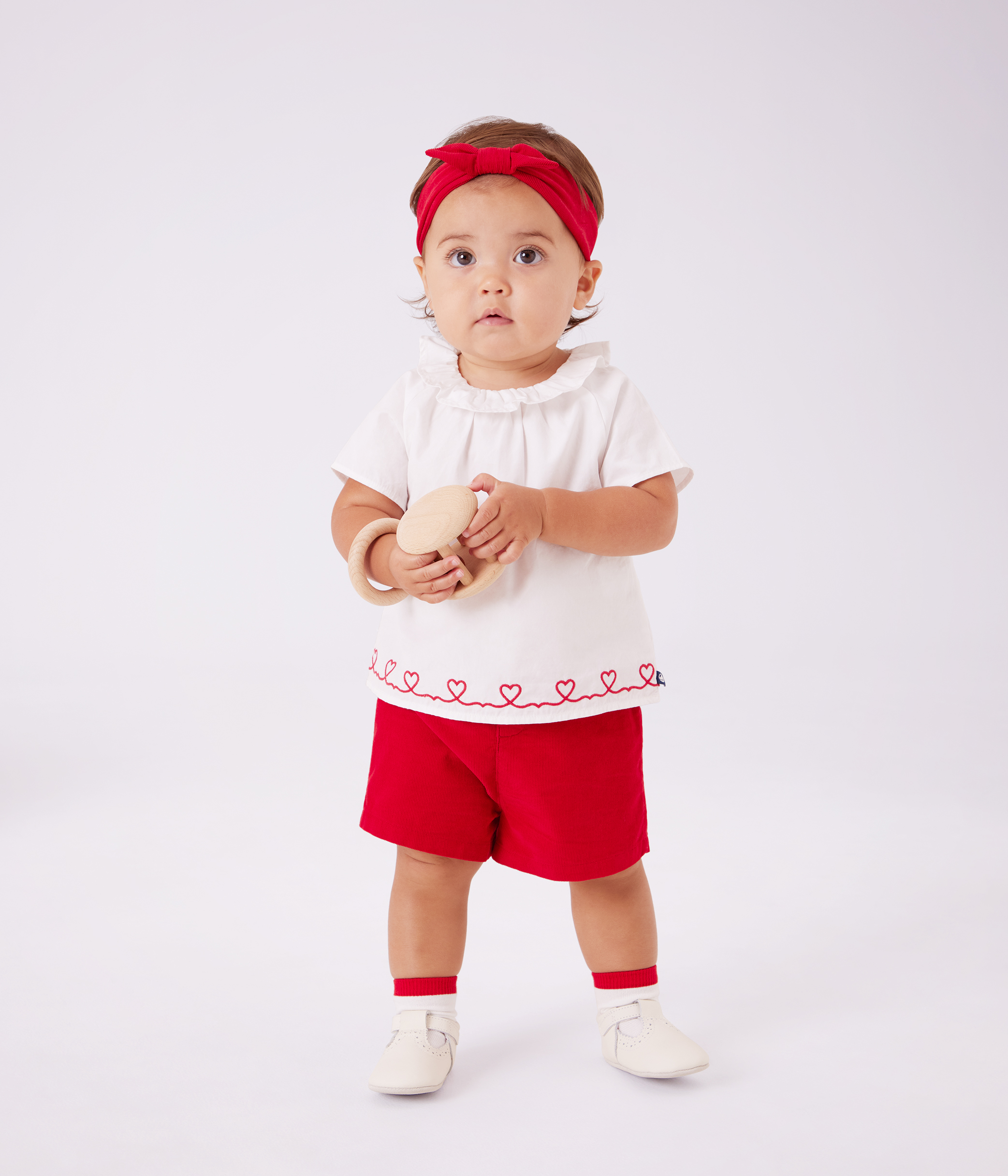 Babies' short-sleeved cotton poplin blouse with embroidered hearts