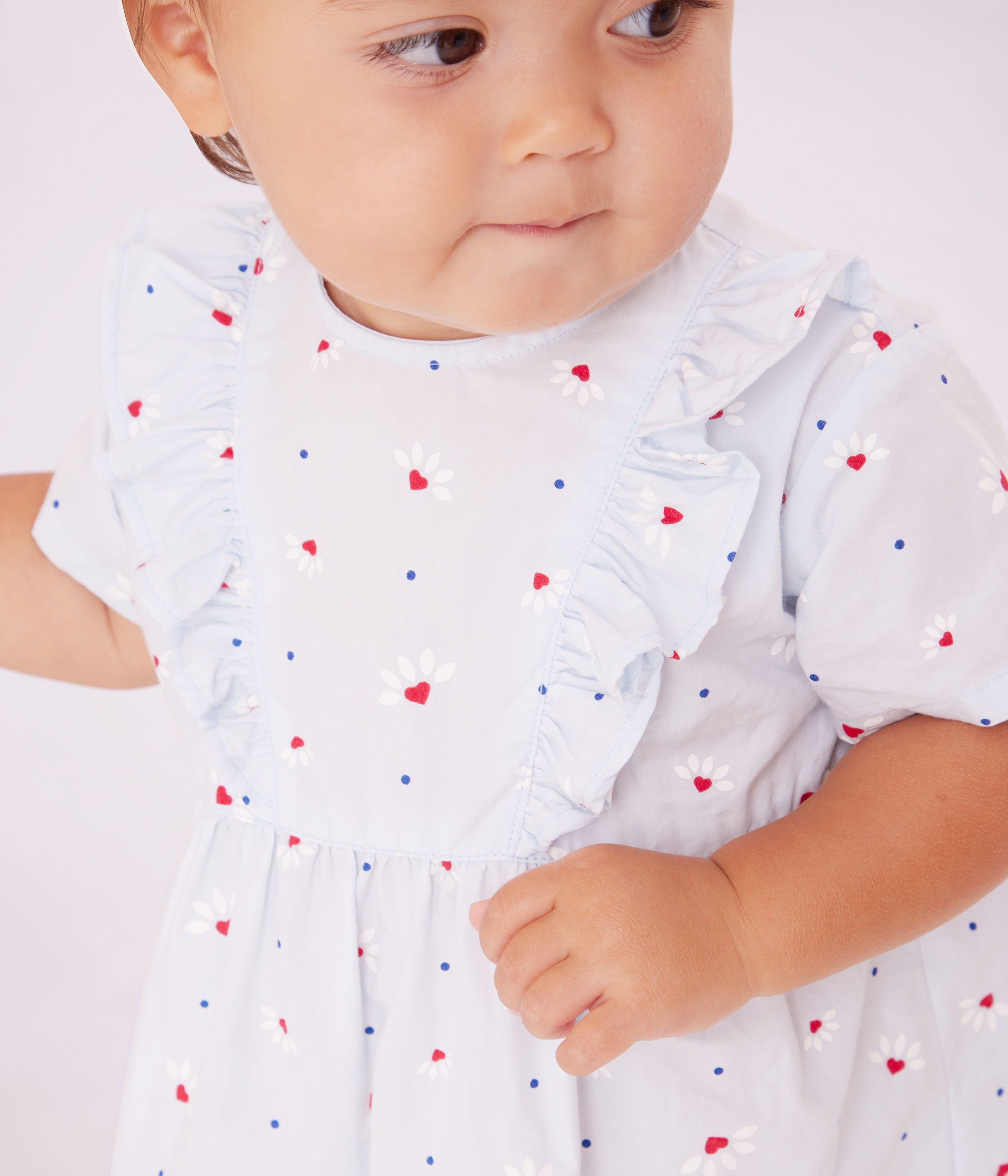 Babies' short-sleeved short printed cotton dress with matching bloomers