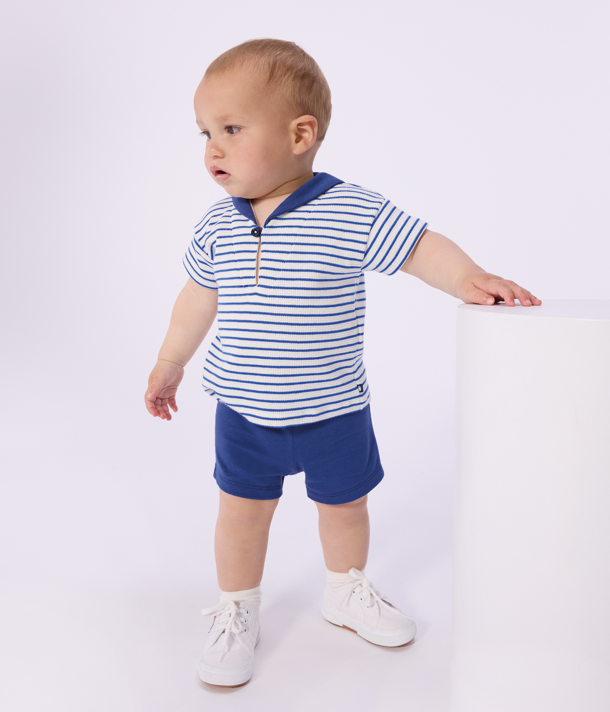 Babies' 2-piece cotton outfit, the T-shirt top has a sailor collar