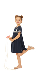 Size guide for girls, providing specific sizing charts for children’s clothing
