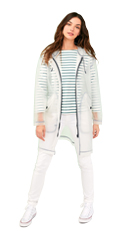 Size guide for women’s clothing with detailed sizing instructions